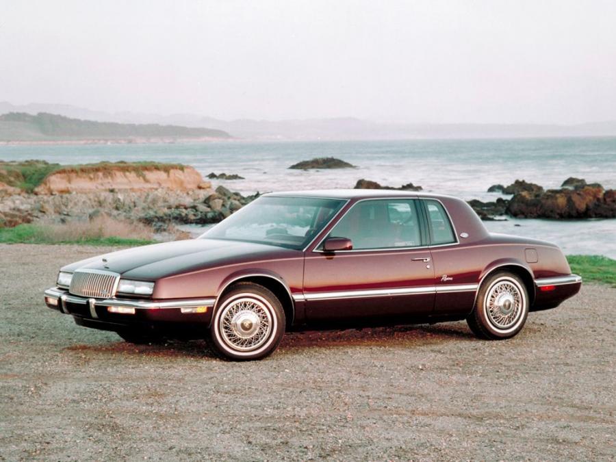  Buick Riviera 1986 года  (фото 3 из 14)